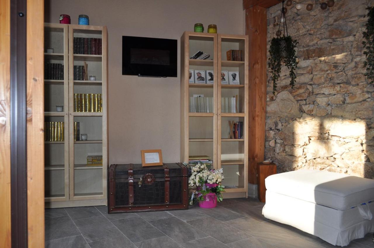 El Rincon Secreto De Gredos Especializada En Celiaquia Y Diabetes Y Jacuzzi Guest House Tormellas ภายนอก รูปภาพ