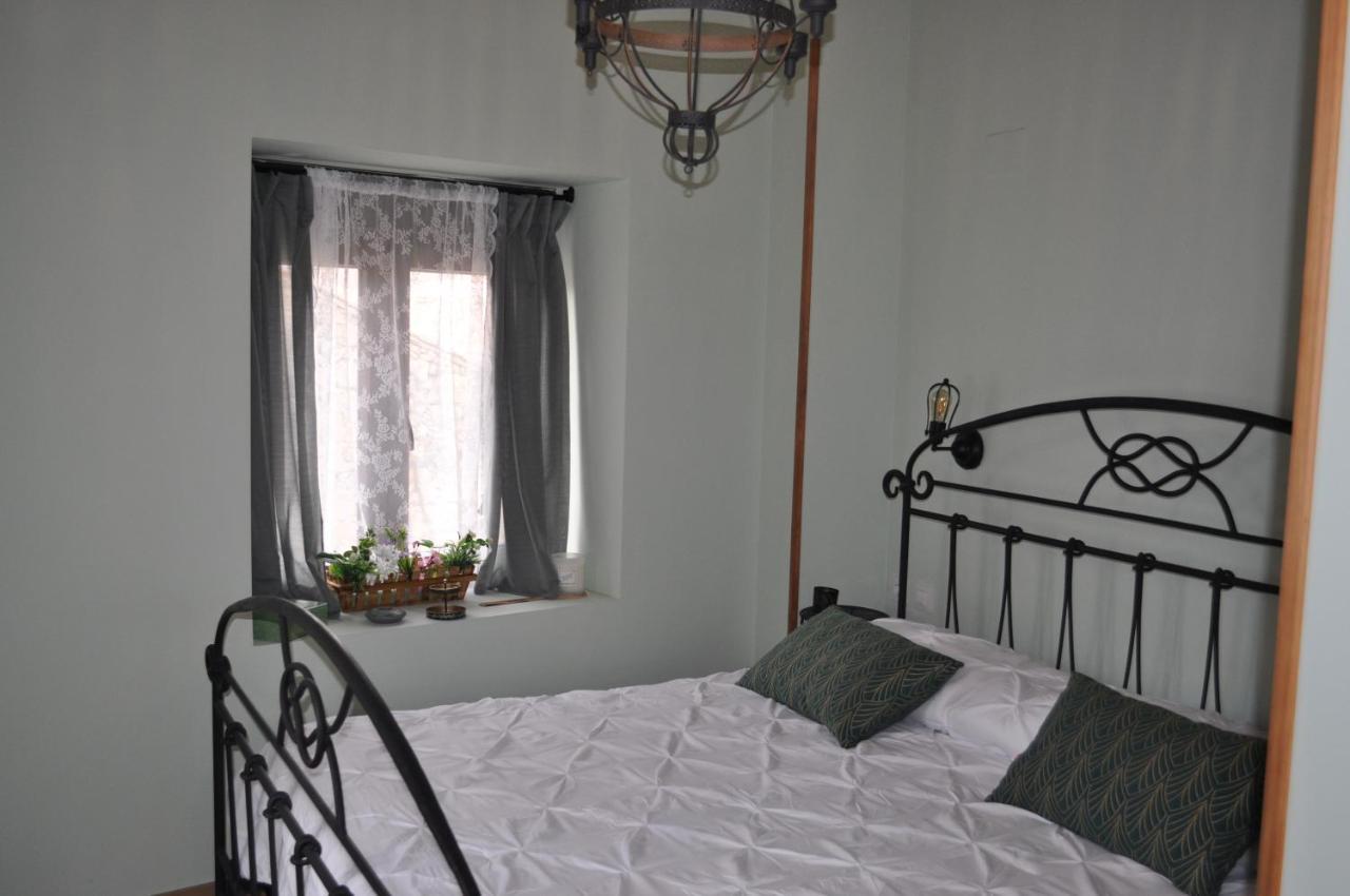 El Rincon Secreto De Gredos Especializada En Celiaquia Y Diabetes Y Jacuzzi Guest House Tormellas ภายนอก รูปภาพ